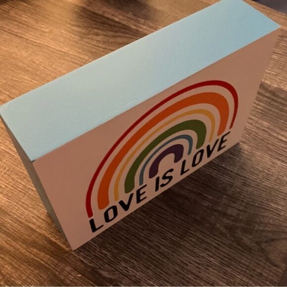 Home Decor Towels Supplies Bundle Pride Inspired - Picture 5 of 16